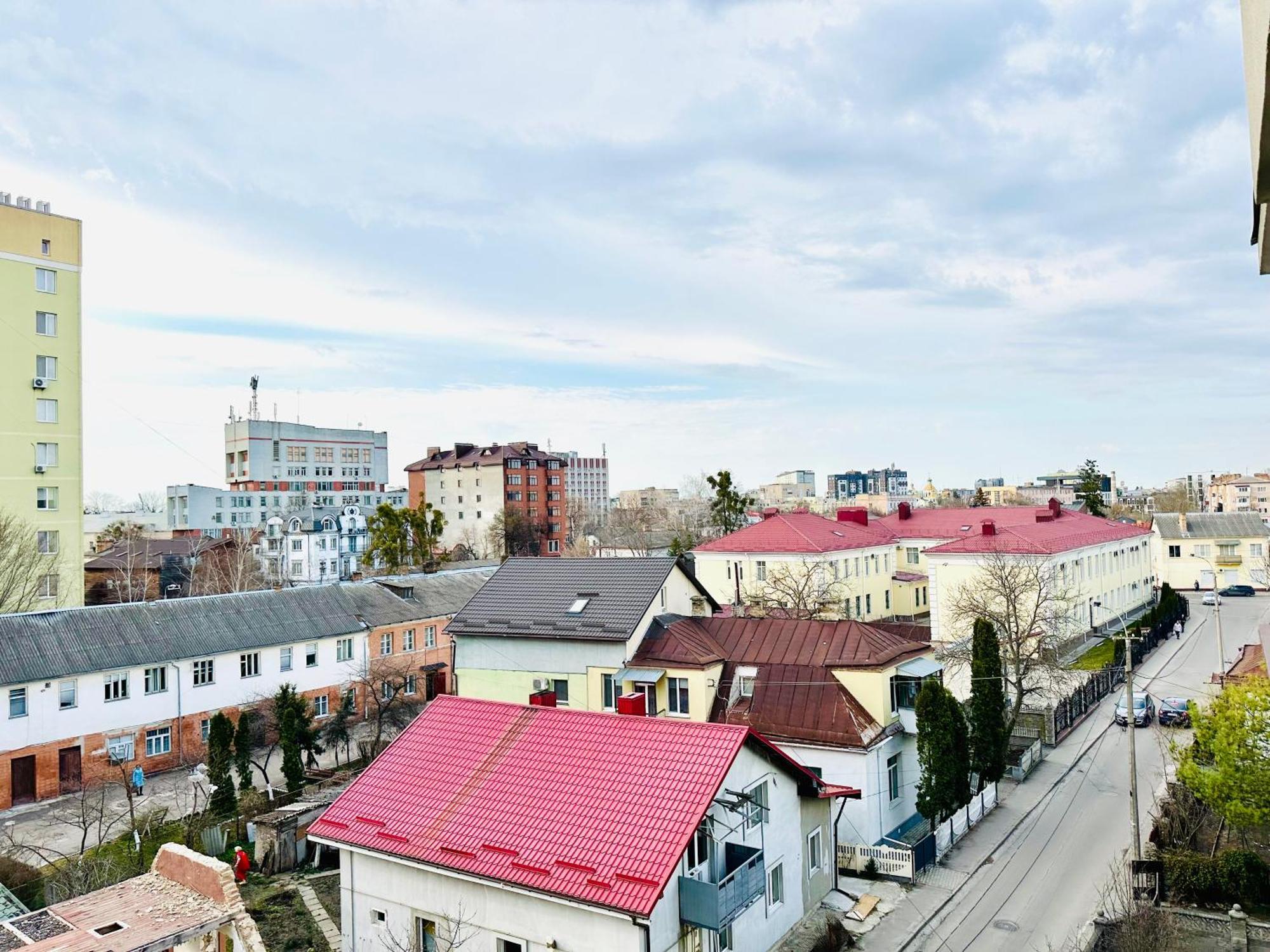 Apartments With A Coffee Machine In The City Center, Near A Park And Zlata Plaza Ровно Экстерьер фото